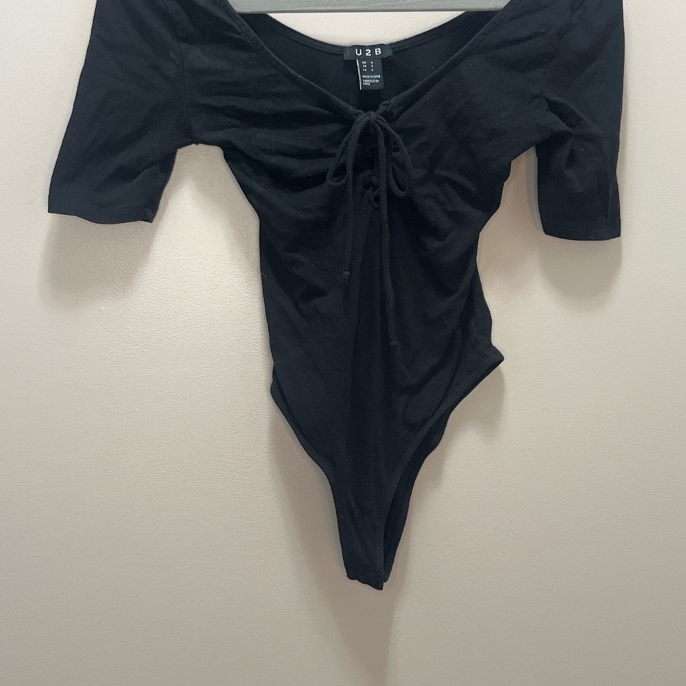 U2B Black Ruched Front Bodysuit - Size